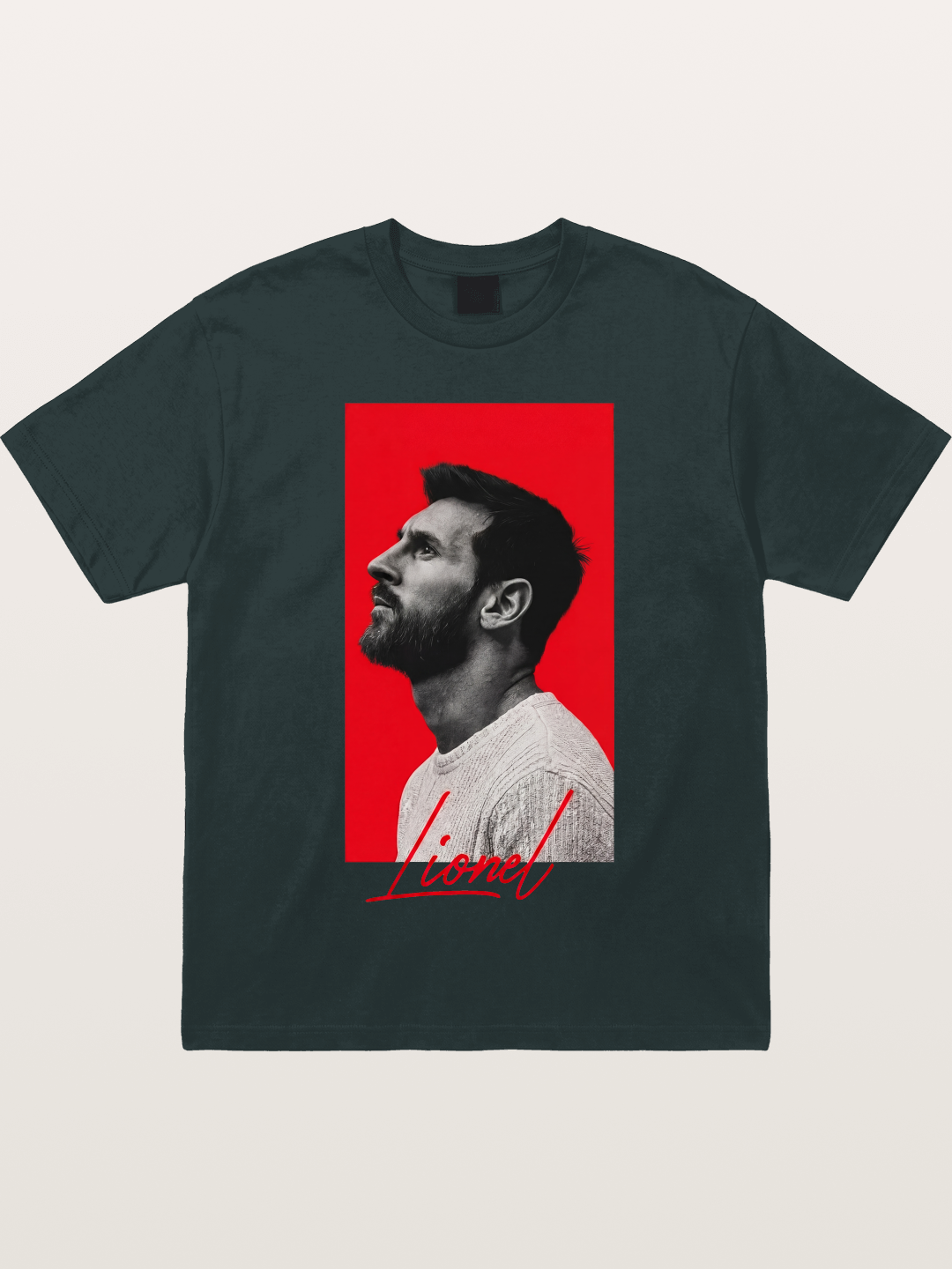 Messi Red Background Portrait Gildan T-shirt