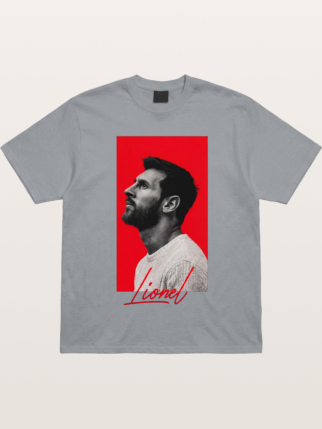 Messi Red Background Portrait Gildan T-shirt