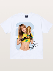 Lisa WC Trophy Portrait Gildan T-shirt