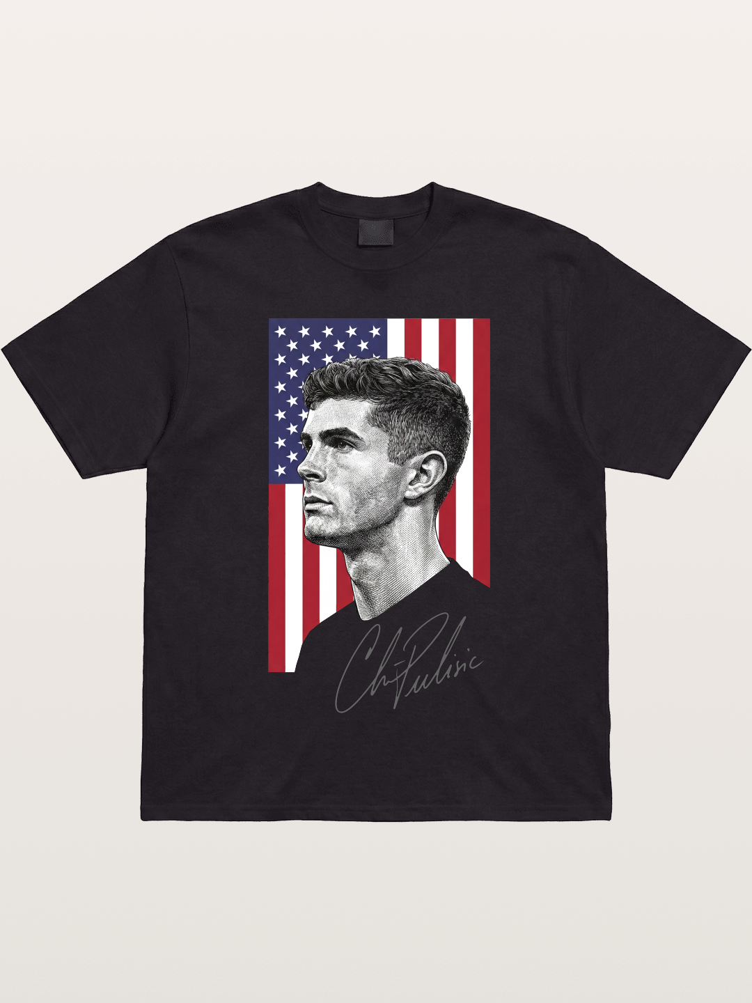 Christian Pulisic US Flag Backdrop Gildan T-shirt